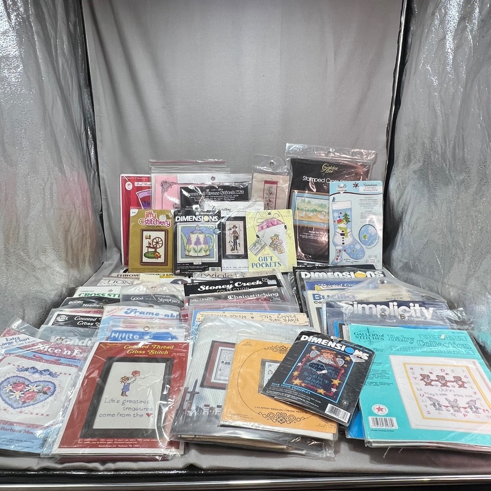 Counted Cross Stitch Kits 50+ Vintage Bucilla Dimensions Stoney Creek Golden Bee
